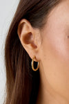 Mittelgroße Edelstahl Creolen im gehämmerten Look | Gold & Silber
