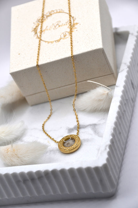 Halskette resin Flower | 14K goldplated - useful Beauty 