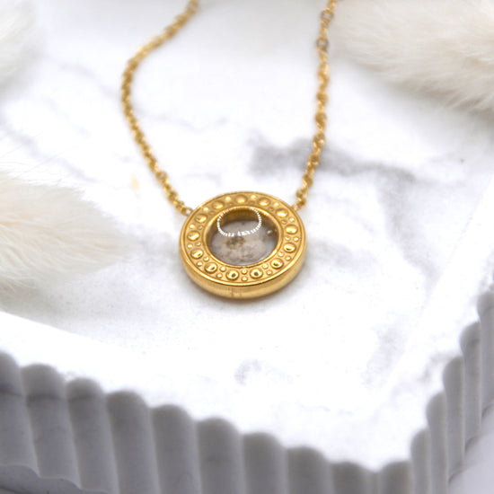 Halskette resin Flower | 14K goldplated - useful Beauty 