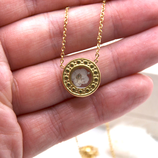 Halskette resin Flower | 14K goldplated - useful Beauty 