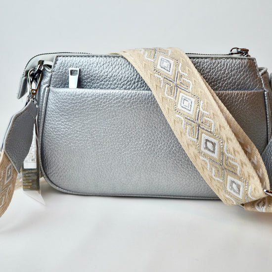 Handtasche klein breiter Gurt | silber/taupe/creme | useful Beauty - useful Beauty 