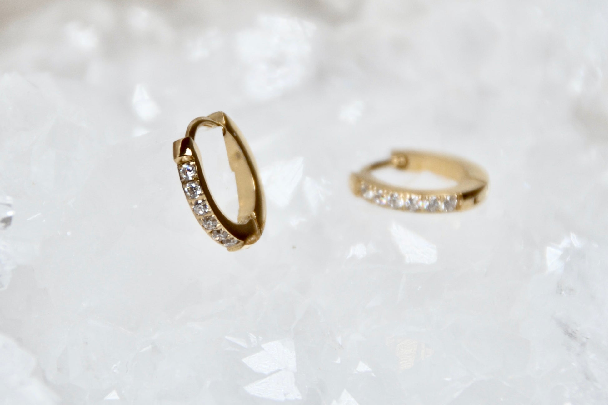 Edelstahl Creolen eckige Zirkonia Steine zierlich |gold/silber | useful Beauty - useful Beauty 