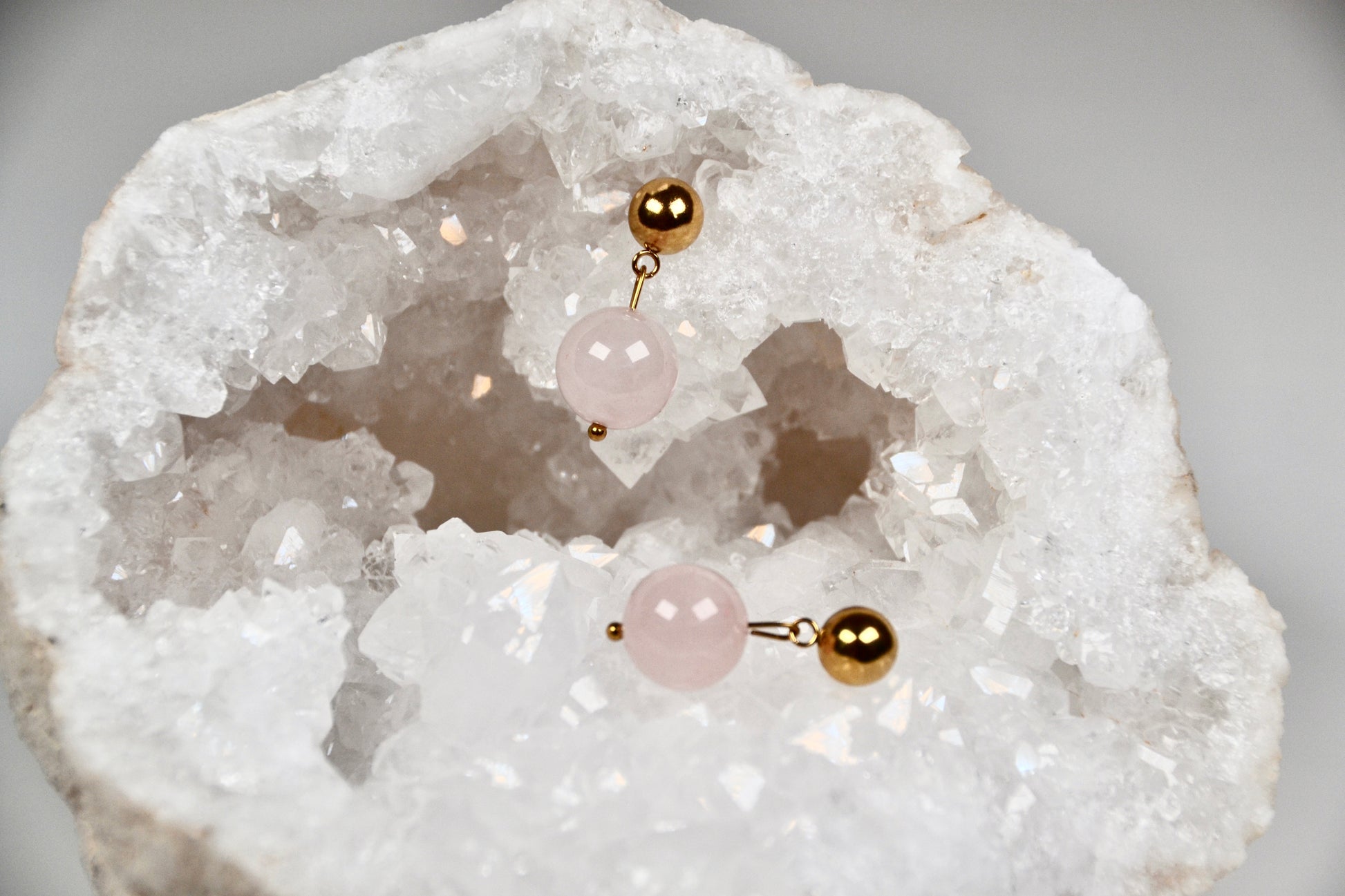 Kugelohrringe Rosenquarz Brasilien 12mm A | useful Beauty - useful Beauty 