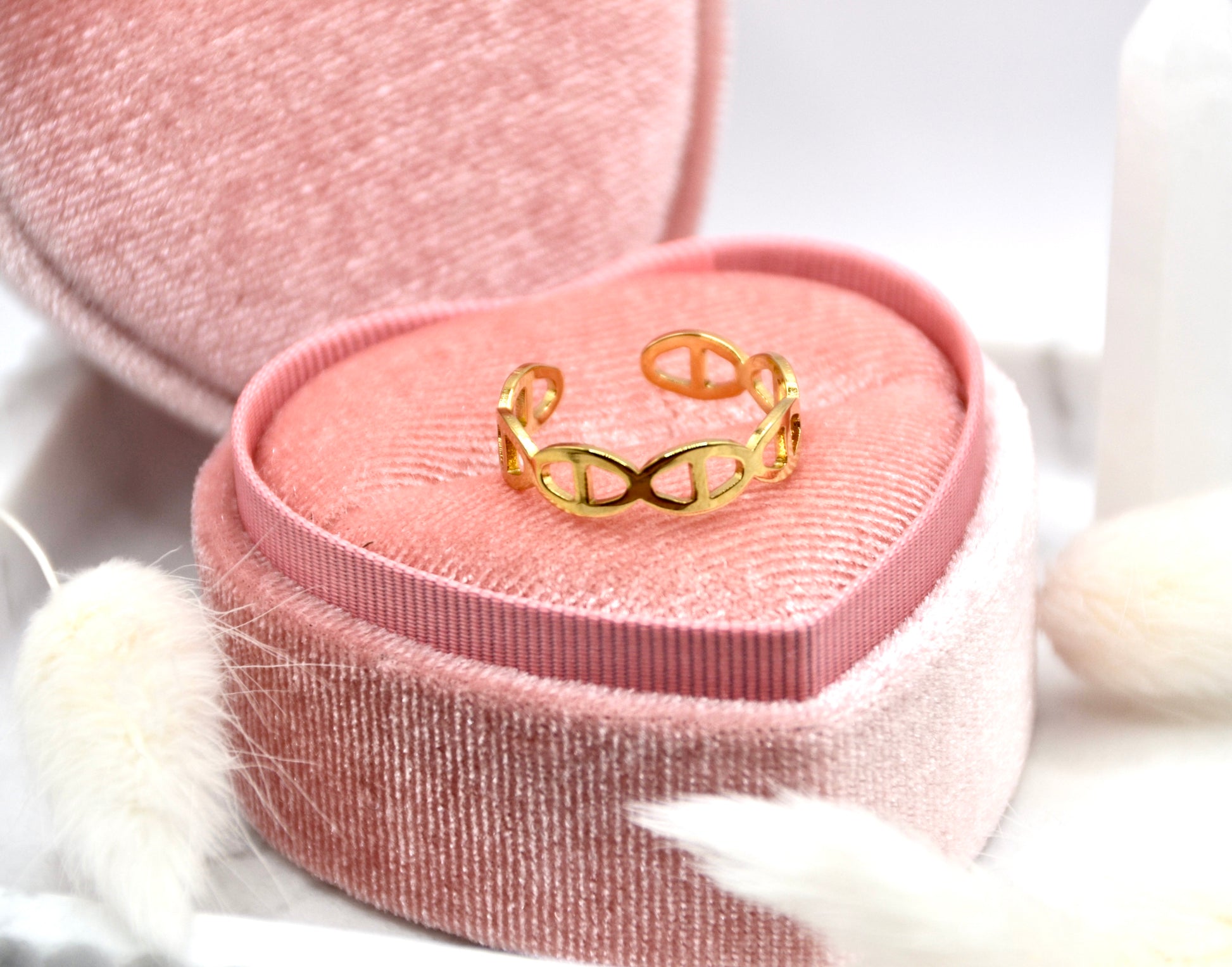 Ring Logo | 14K goldplated - useful Beauty 