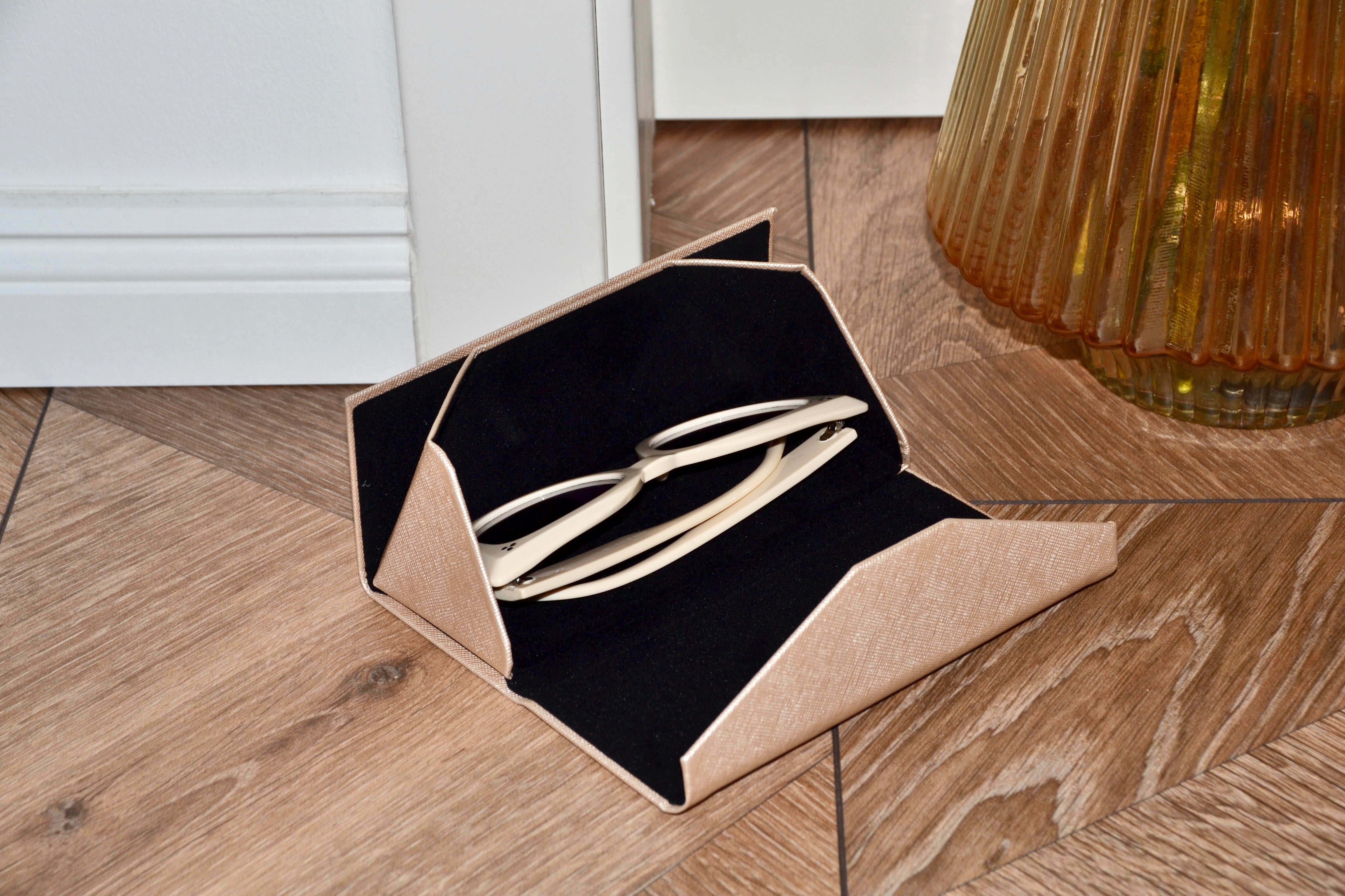 Etui Sonnebrille gold - useful Beauty 