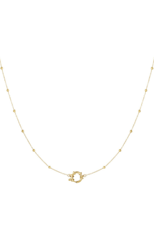 Feine goldenen Edelstahl Halskette mit einzelnen kleinen Kugeln und großem Ring, um Charms dran zu hängen.
