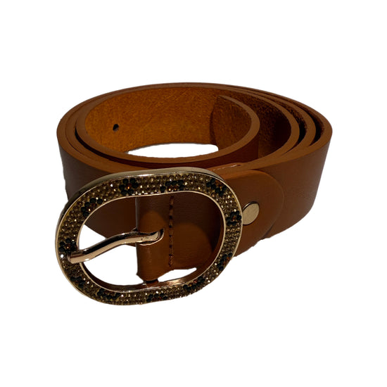 Brauner Echtleder Gürtel mit glitzernder ovaler Schnalle in leoparden Optik.