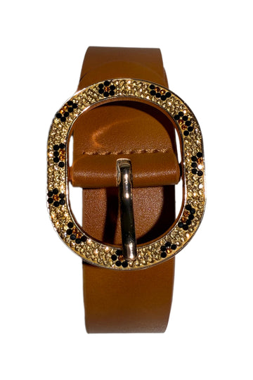 Brauner Echtleder Gürtel mit glitzernder ovaler Schnalle in leoparden Optik.
