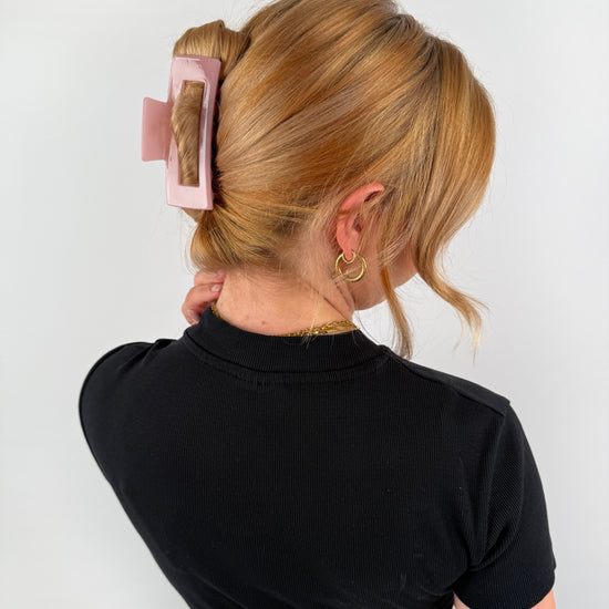 Cellulose Acetat Haarklammer 10cm im milchigen hellrosa Design von useful Beauty.