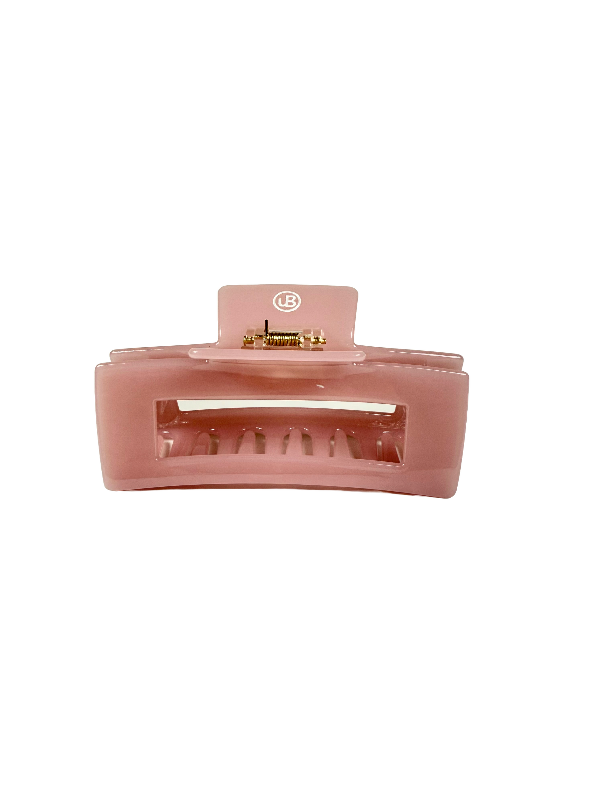 Cellulose Acetat Haarklammer 10cm im milchigen hellrosa Design von useful Beauty.