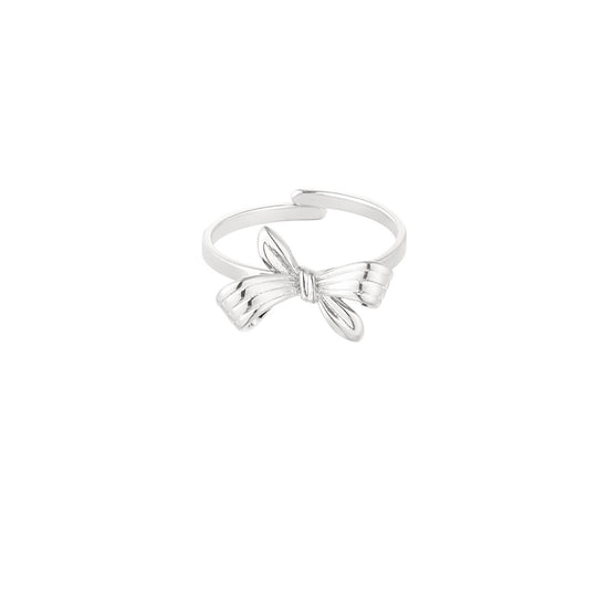 Silberner Edelstahl Ring mit Schleifen-Design – zeitloser Damenschmuck