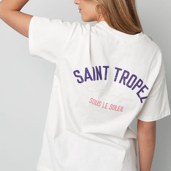 T-Shirt Rückseite lila Schrift Saint Tropez 