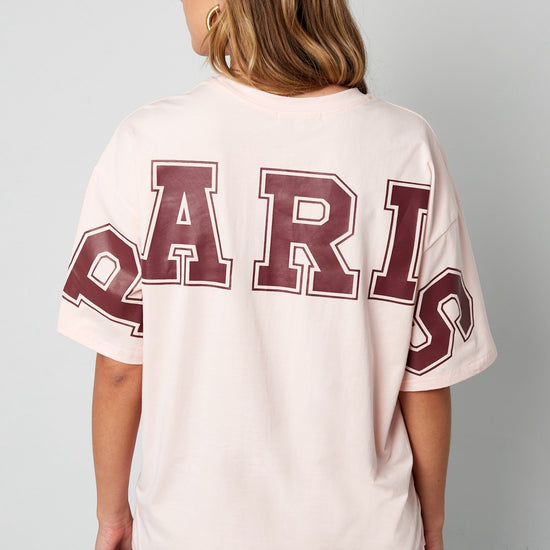 Lockeres ultra weiches T-Shirt mit Aufschrift PARIS auf Der Rückseite.